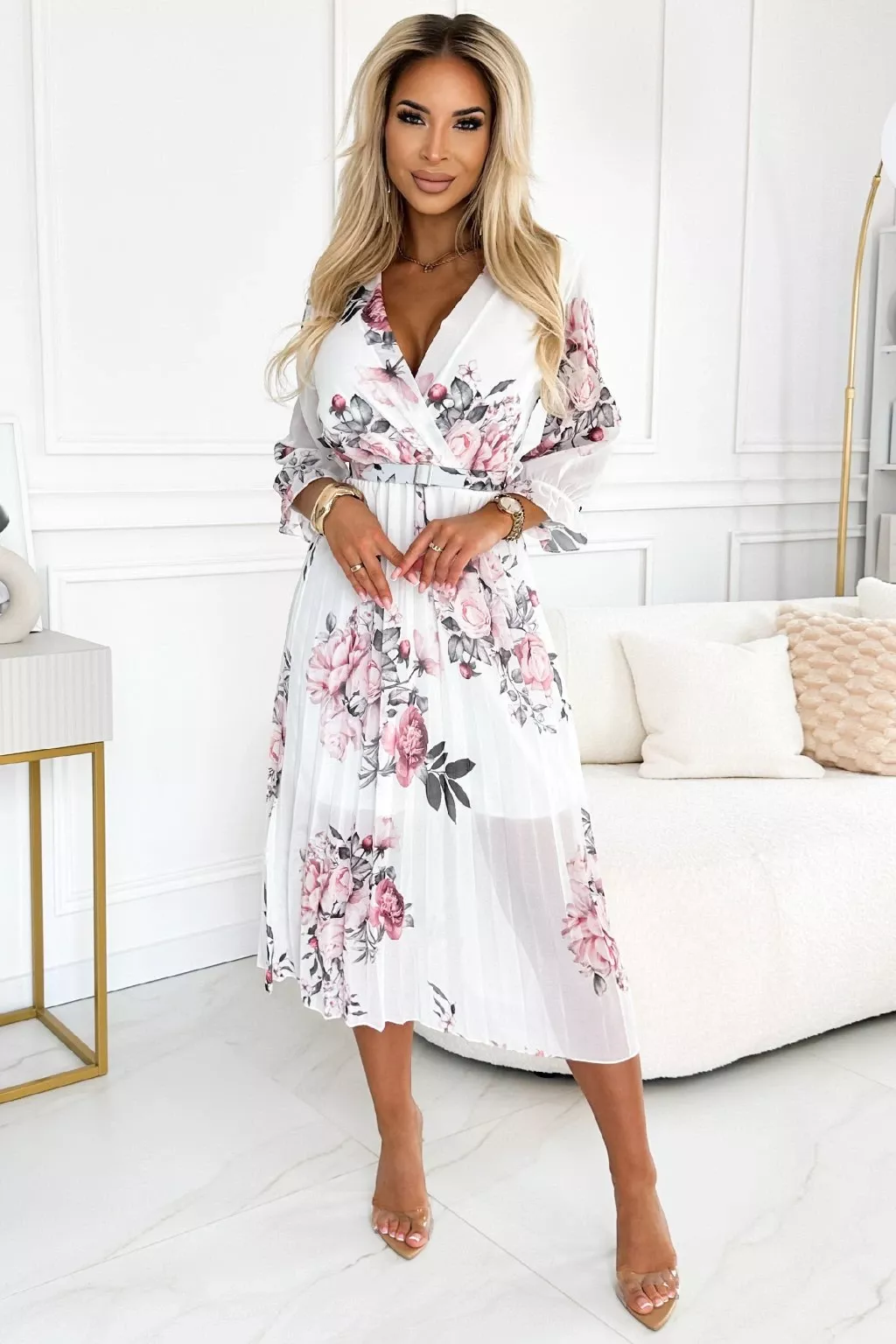 Šaty na nízkou postavu