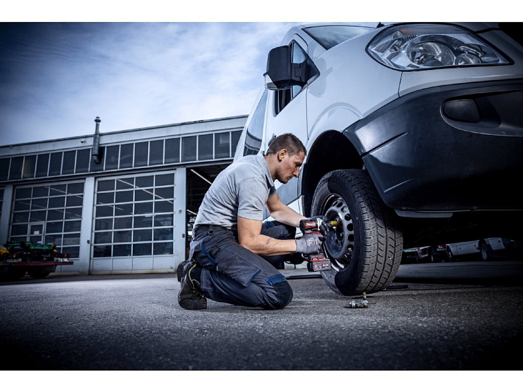 FLEX IW 1/2" 750 18.0-EC C aku rázový uťahovák