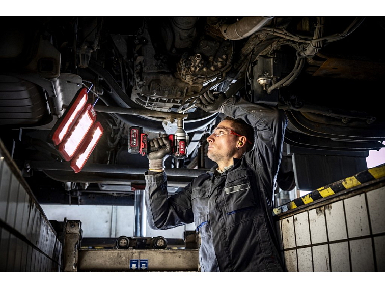 FLEX IW 1/2" 750 18.0-EC C aku rázový uťahovák