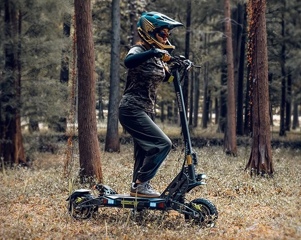 Elektrokoloběžka Langfeite C5