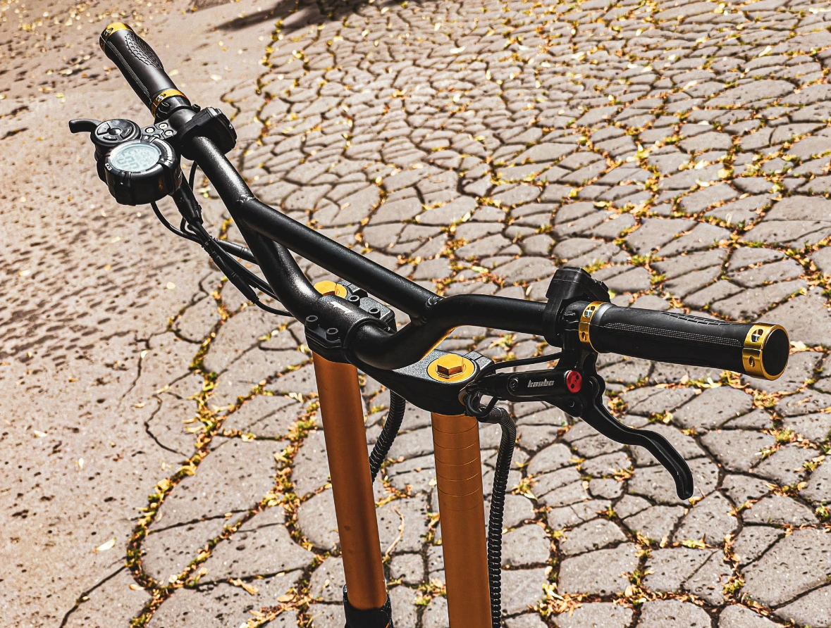 Elektrokoloběžka KAABO WOLF KING GT PRO +