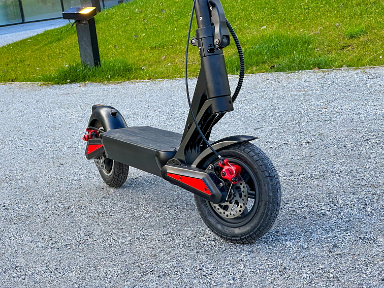 Elektrokoloběžka Viper 5 City S