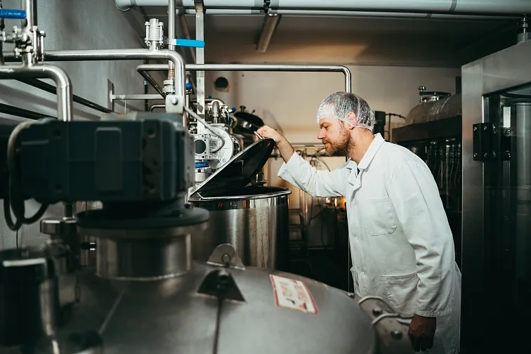 TeaVibes - jasmín s citronovou trávou - plech 330ml