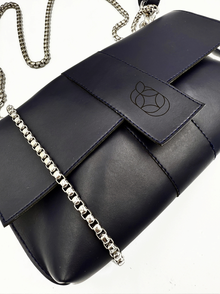 Crossbody kabelka LUCIA se dvěma popruhy modrá