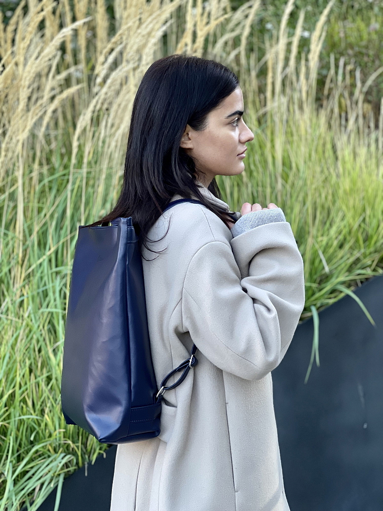 Kabelka a batoh "Dania" tmavě modrá