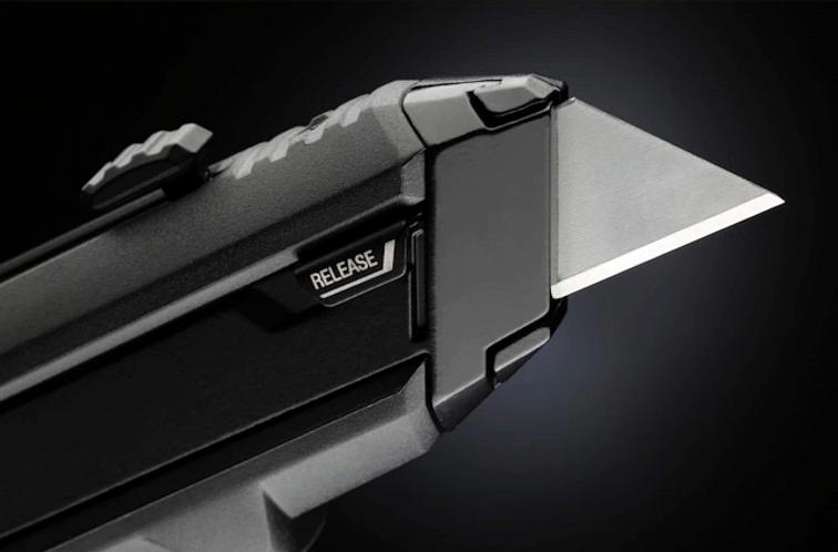 Toughbuilt - vysouvací nůž s automatickou výměnou břitů