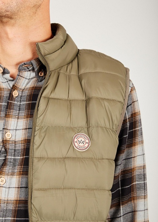 Tmavozelená pánska vesta