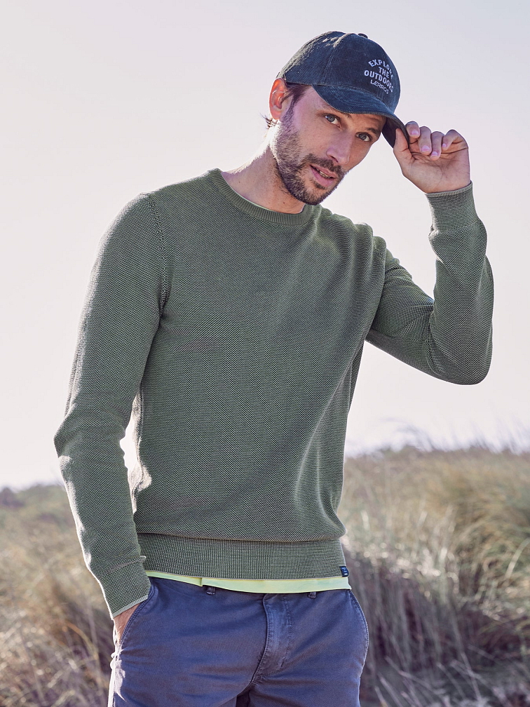 Zelený pánsky sveter so štruktúrou