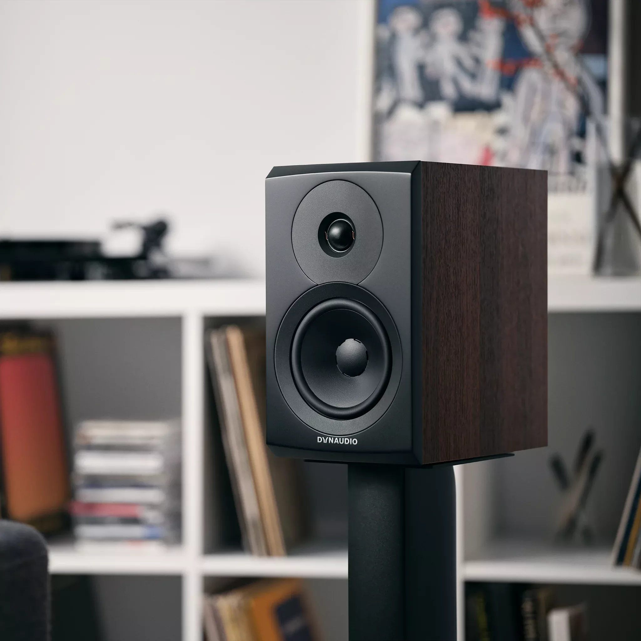 Dynaudio Emit 10