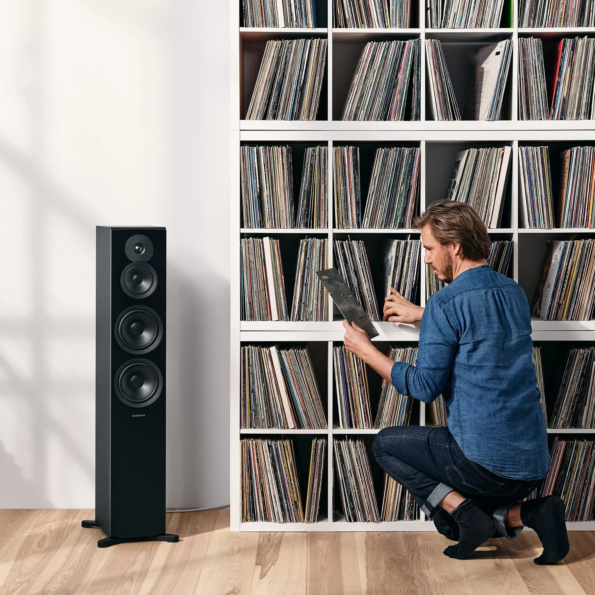 Dynaudio Emit 50