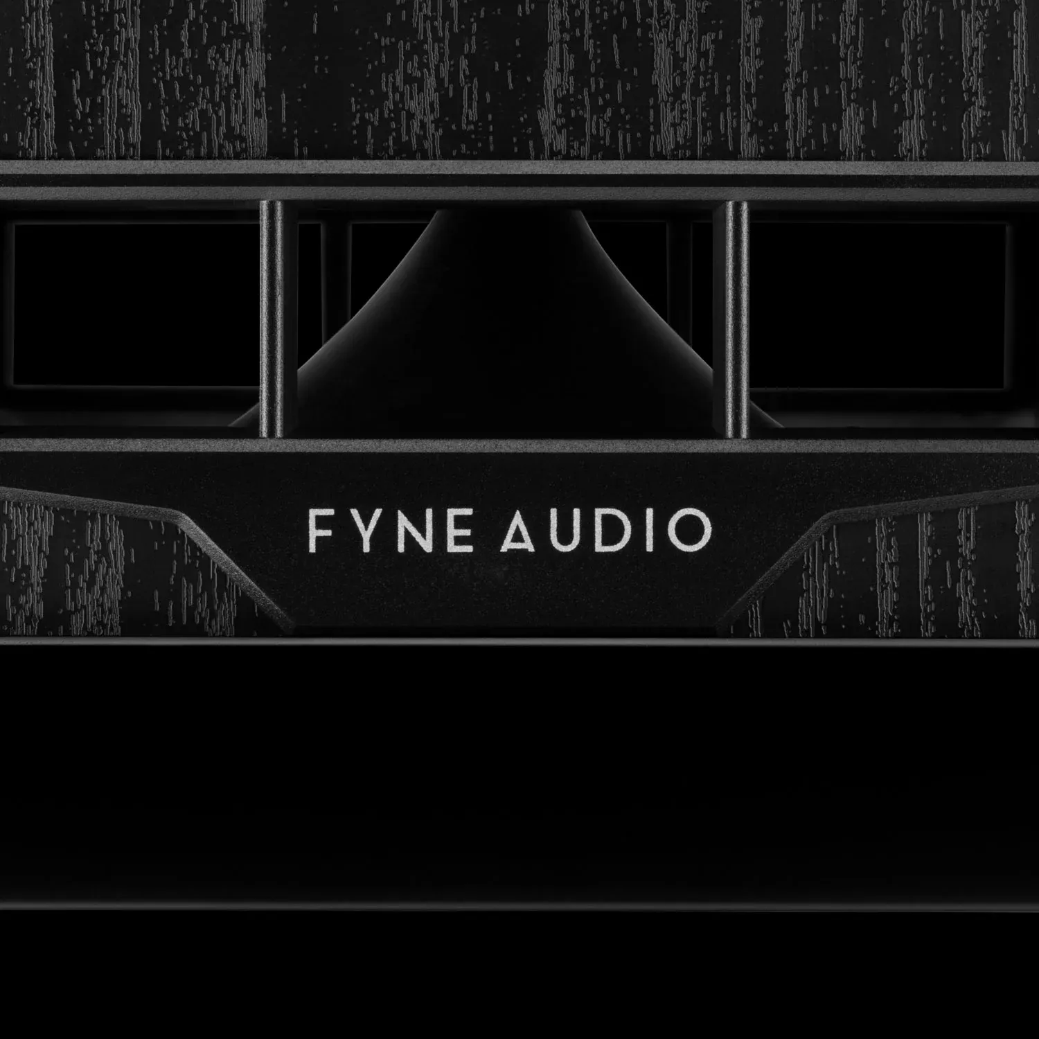 FYNE Audio F501E
