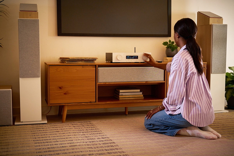 JBL STAGE 240H