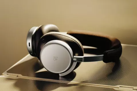 Bang & Olufsen Beoplay H100