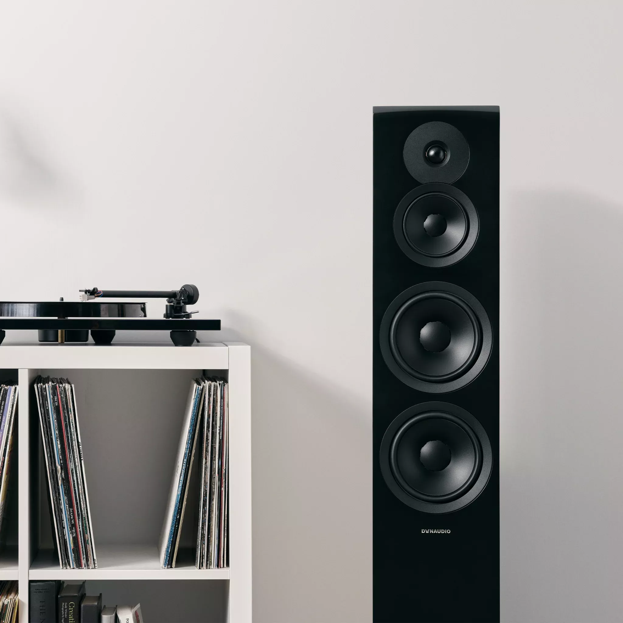Dynaudio Emit 50