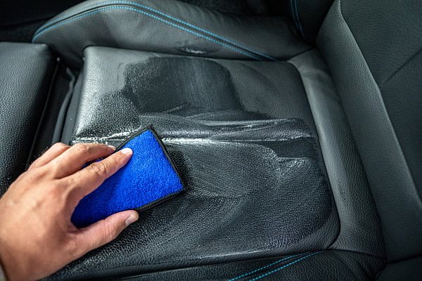 Deturner Scrubbing Pad - aplikator pro čistění interiérů