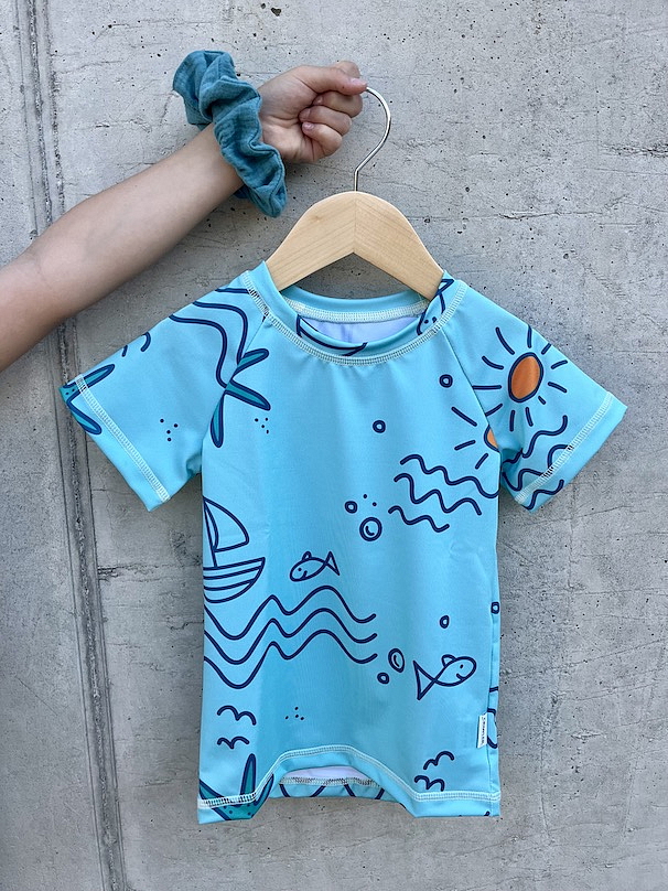 ActiveKids detské UPF50+ ochranné tričko s krátkym rukávom Vlnky