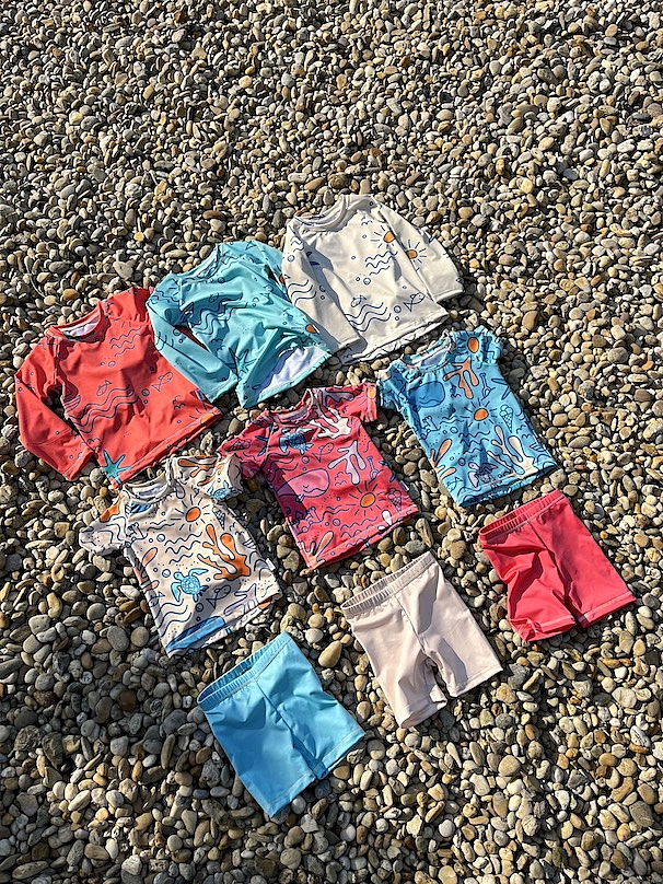 ActiveKids UPF50+ ochranné tričko pre deti s dlhým rukávom Vlnky