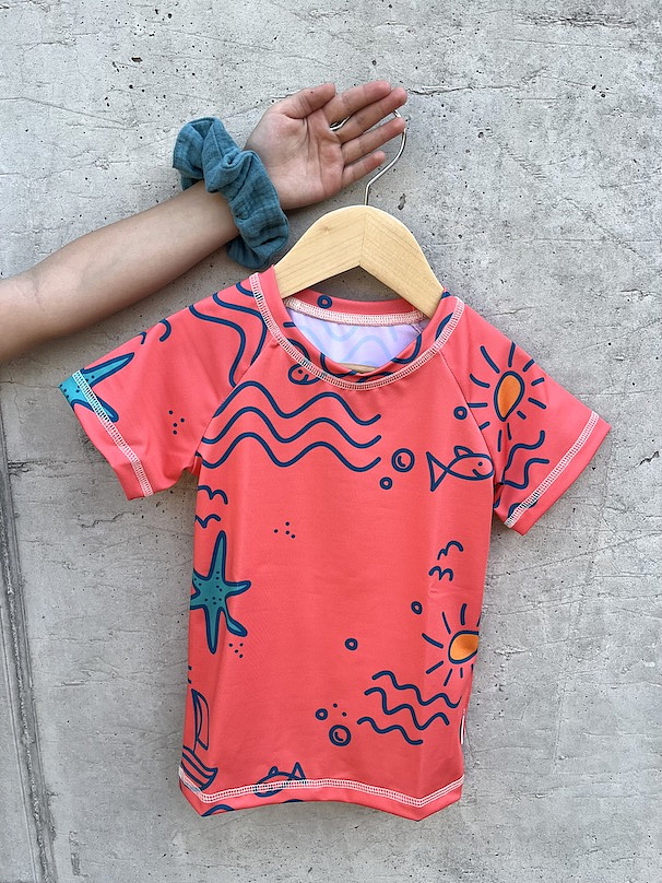 ActiveKids detské UPF50+ ochranné tričko s krátkym rukávom Vlnky