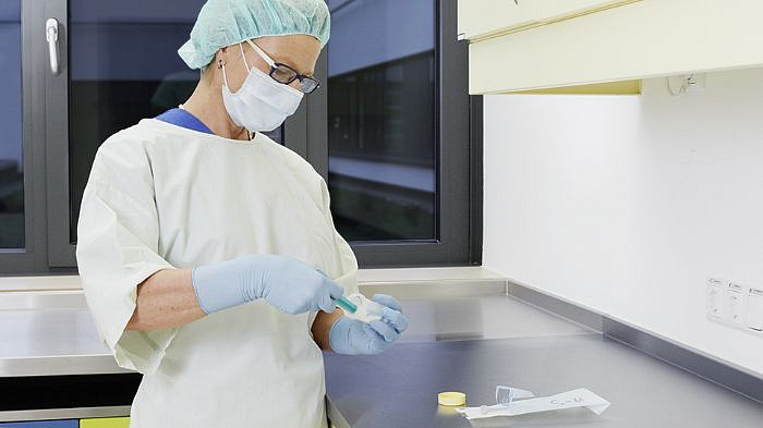 Medela Fľaša na kolostrum