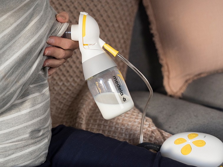 Medela Odsávačka mlieka elektrická Solo™