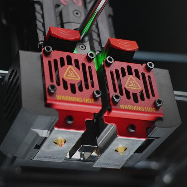 Raise3D Pro3 Plus HS 3D tlačiareň s dvoma extrudérmi