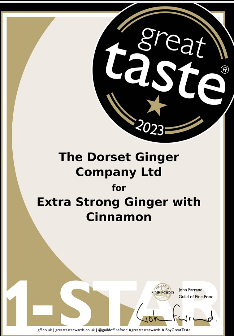 Extra Strong Cinnamon nealkoholický zázvorový nápoj, 2x 750 ml