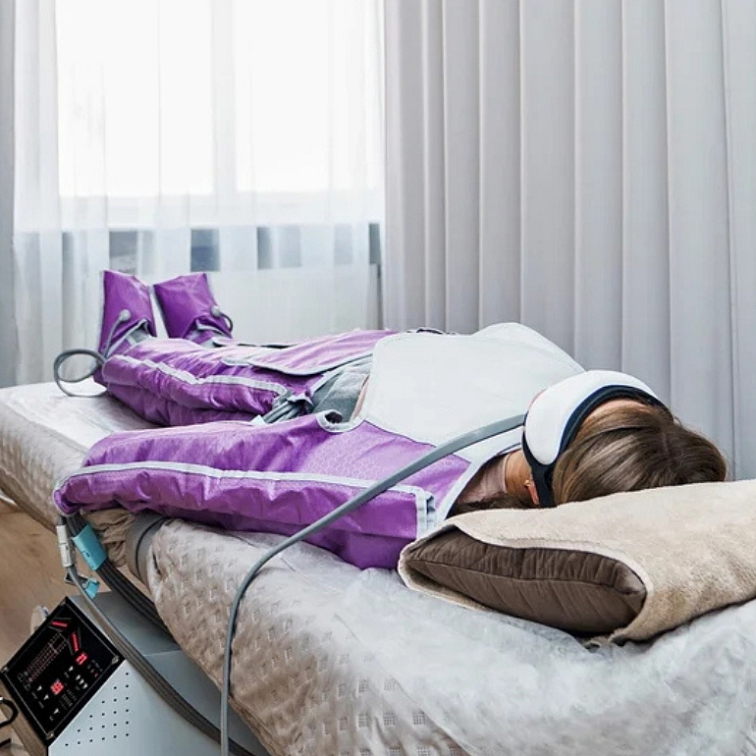 Celotělová přístrojová lymfatická masáž