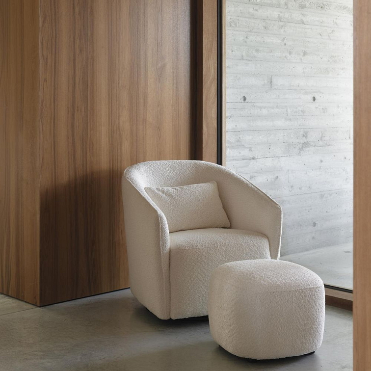 Quax štýlová a pohodlná podnožka Gomi k otočnému kreslu -Teddy Cream