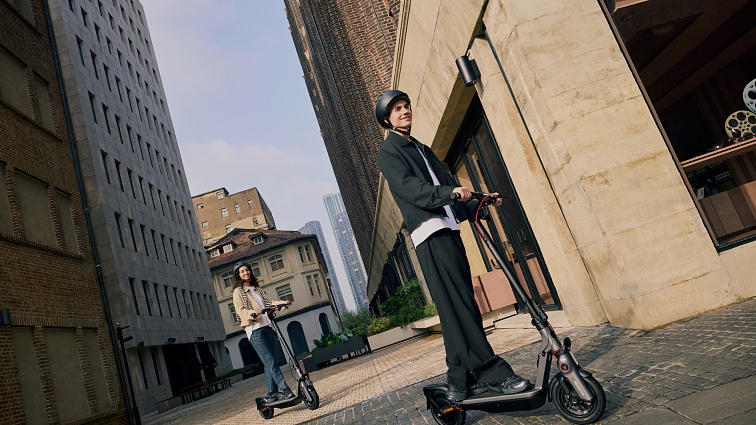 Segway eKickScooter Ninebot F3 Pro E