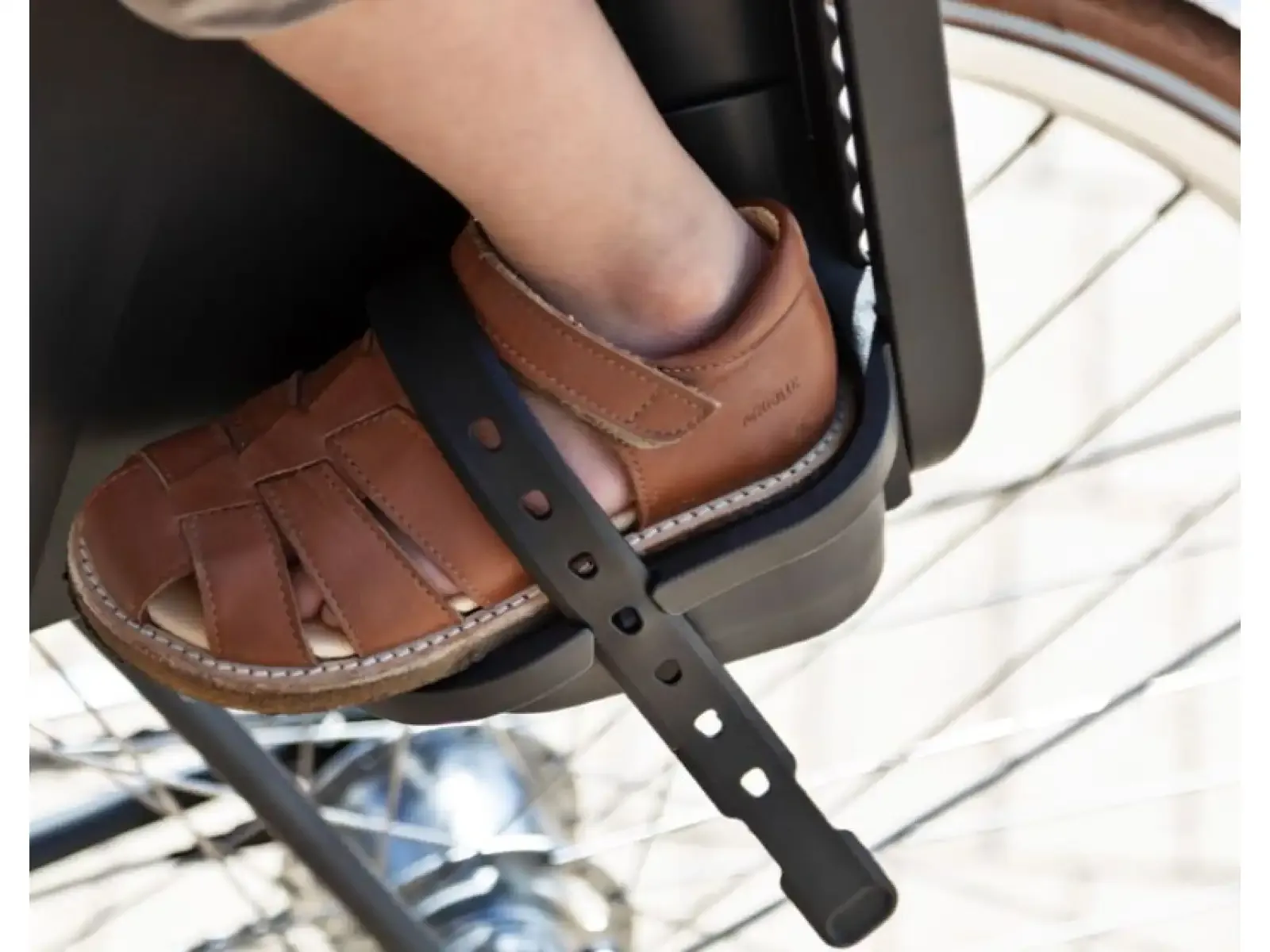 Urban Iki Ta-ke přední sedačka s MTB/ATB adaptérem (Bincho Black/Kurumi Brown)