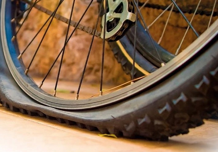 Joe´s těsnící gel E-bike Commuter 240ml pro prevenci defektu v duších