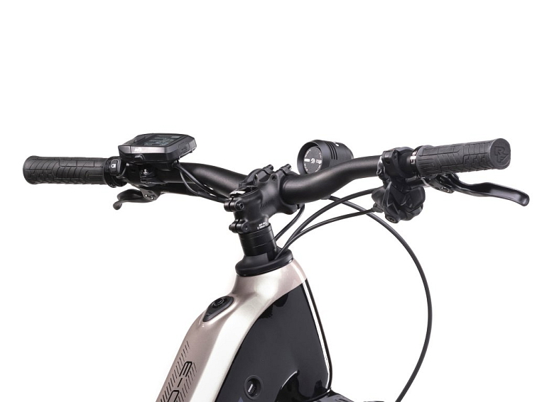 Crussis e-Country 10.10 (720 Wh) 2025