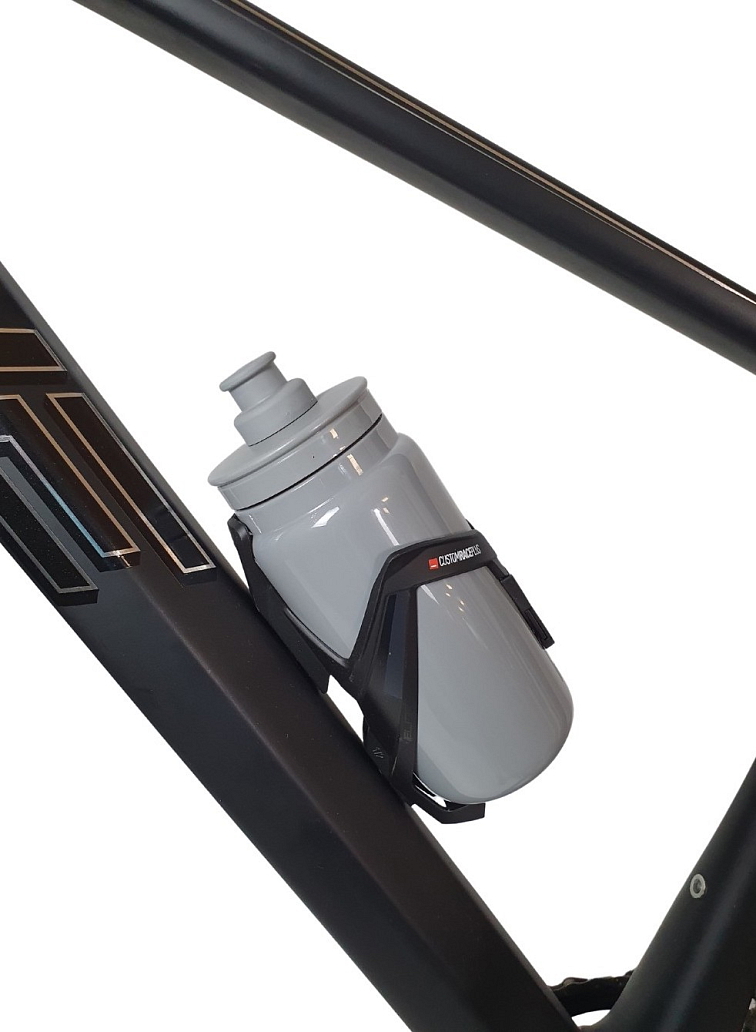 Elite láhev Fly 550 ml (šedá/černá)