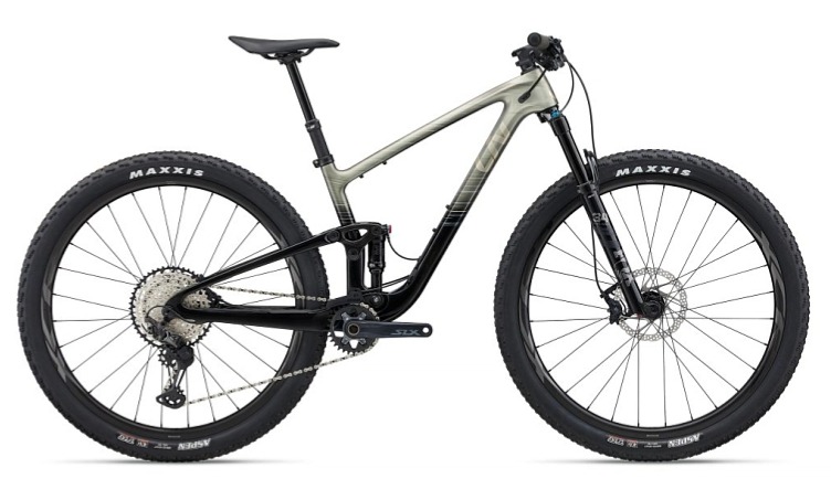 LIV Pique Advanced 29 2 Golden Haze 2025