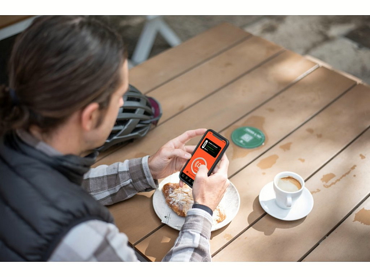 KNOG Scout Alarm & Locator bezpečnostní lokátor pro Iphone