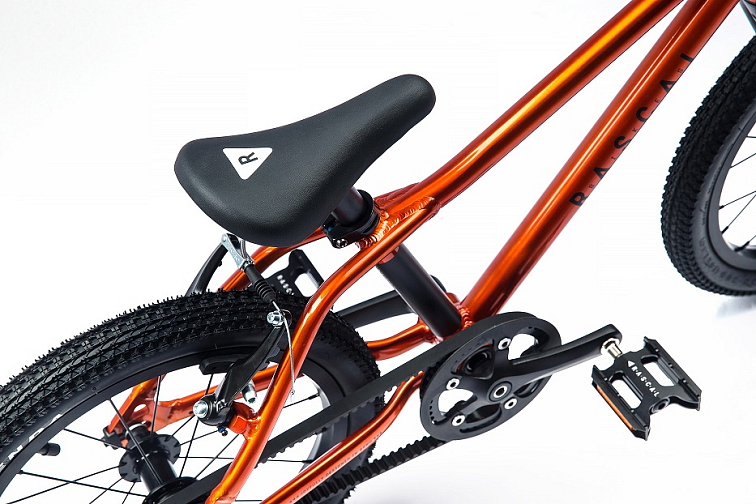 Rascal 16" Flame (oranžová)