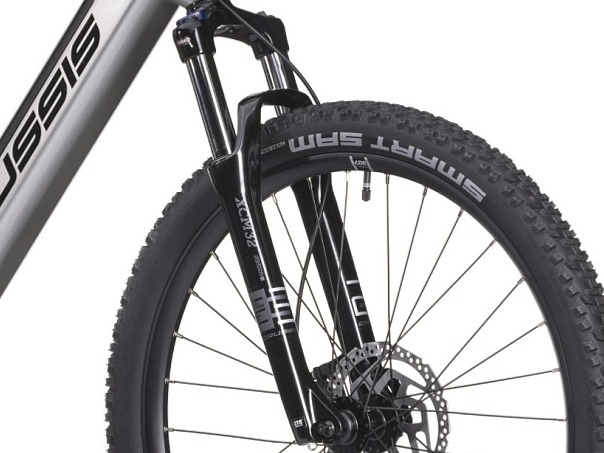 Crussis e-Atland 7.10 (900 Wh) 2025