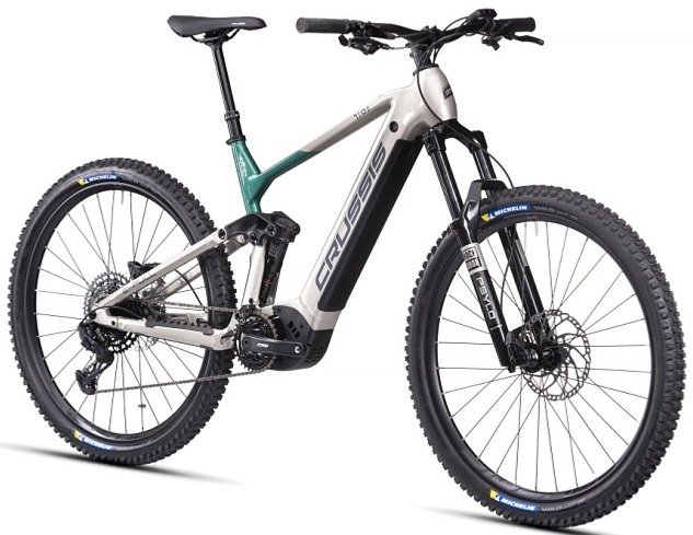 Crussis e-Full 10.10 (900 Wh) 2025