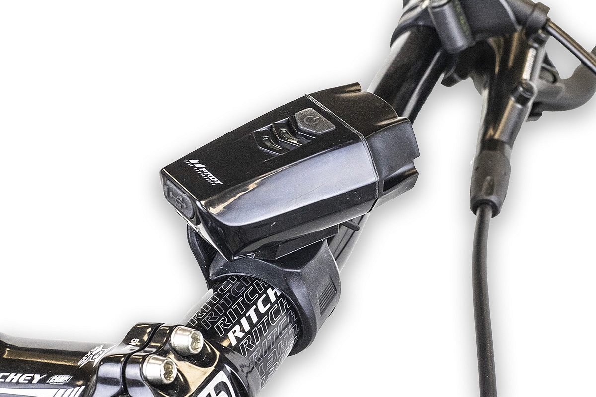 Spin světlo přední XPG R5 LED USB 400lm