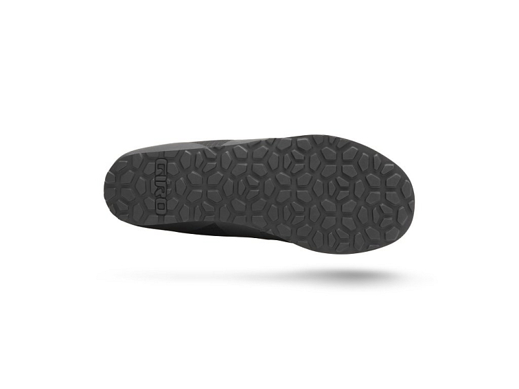 GIRO Tracker tretry (Black)