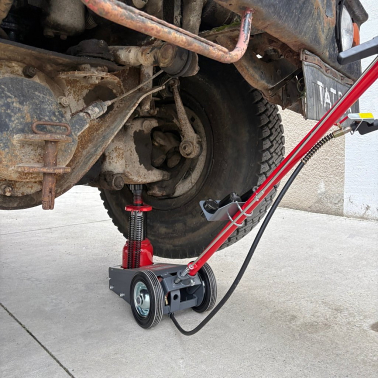 REDTOOL Pneumaticko-hydraulický zdvihák TRUCK 22t