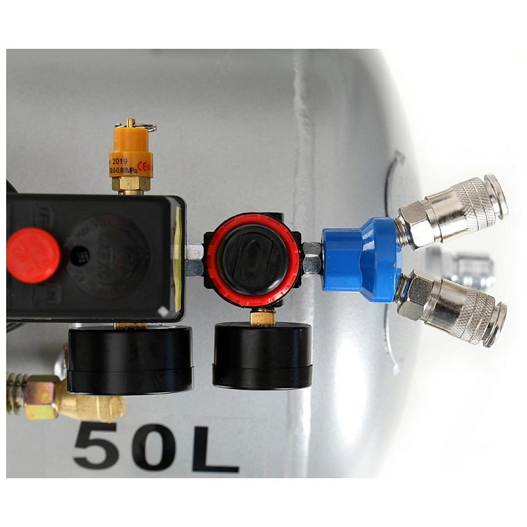 Kompresor olejový, 50l, 230V, 2-Valec+separátor oleja+ 1l oleja TAGRED