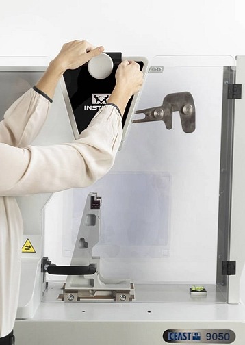 Nárazové kyvadlo CEAST 9050