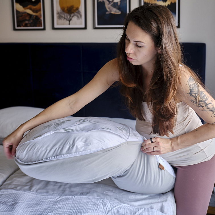 Kojicí polštář 3v1 