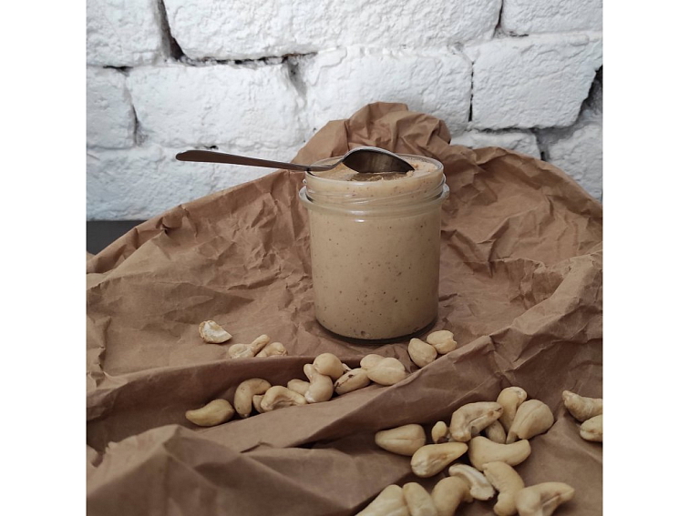 OŘÍŠKOVÉ MÁSLO Z BIO KEŠU OŘÍŠKŮ