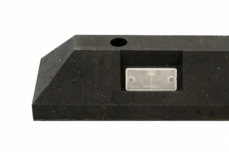 Parkovací doraz, délka 800 mm, s odrazkami