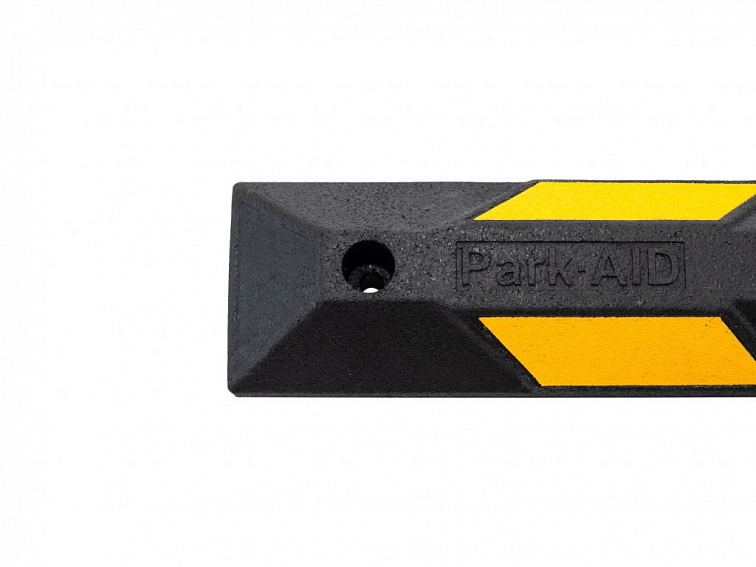 Parkovací doraz, délka 900 mm, gumový, s žlutým reflexním polepem