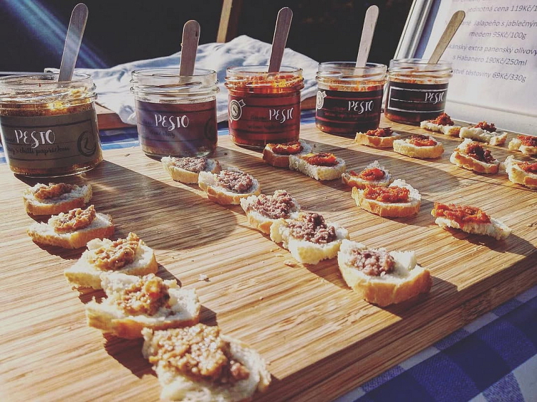 PESTO sušené rajče s bazalkou