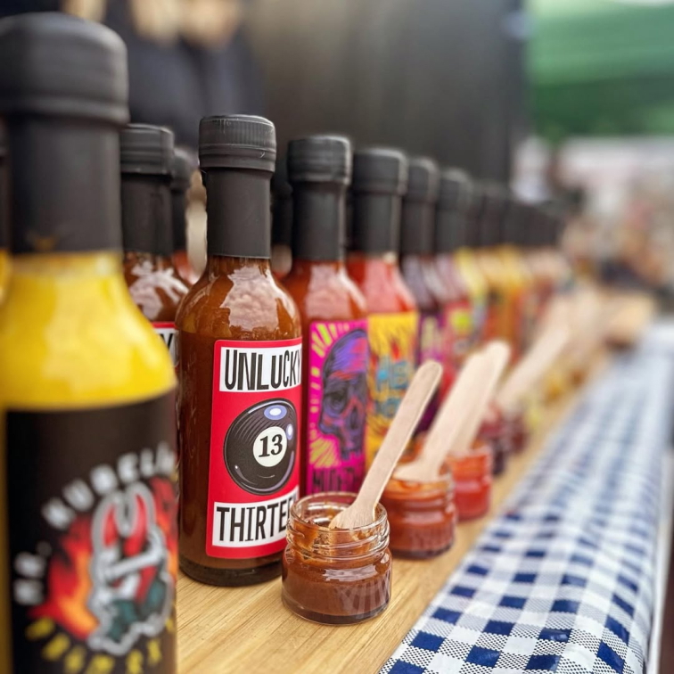 ZACHYHO SET NEJOBLÍBENĚJŠÍCH CHILLI OMÁČEK