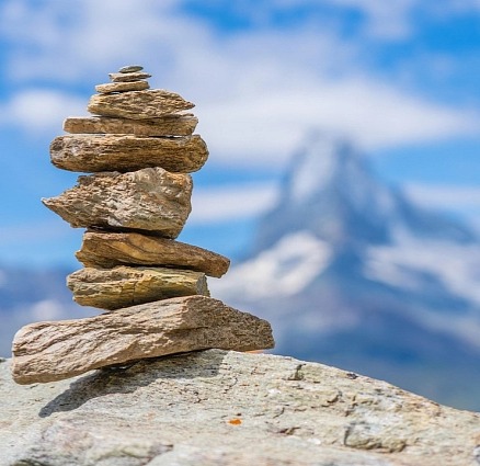 HangOff - Triezve rána bez kocoviny